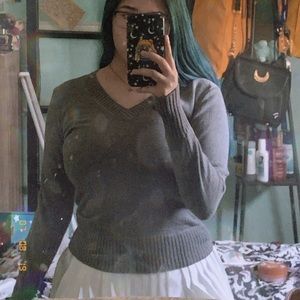 Cute grey sweater